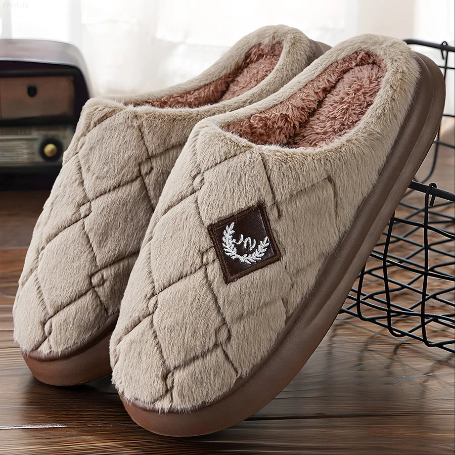 Men's Winter Slippers - Plush Lined Checkered House Shoes | Fmetyasi